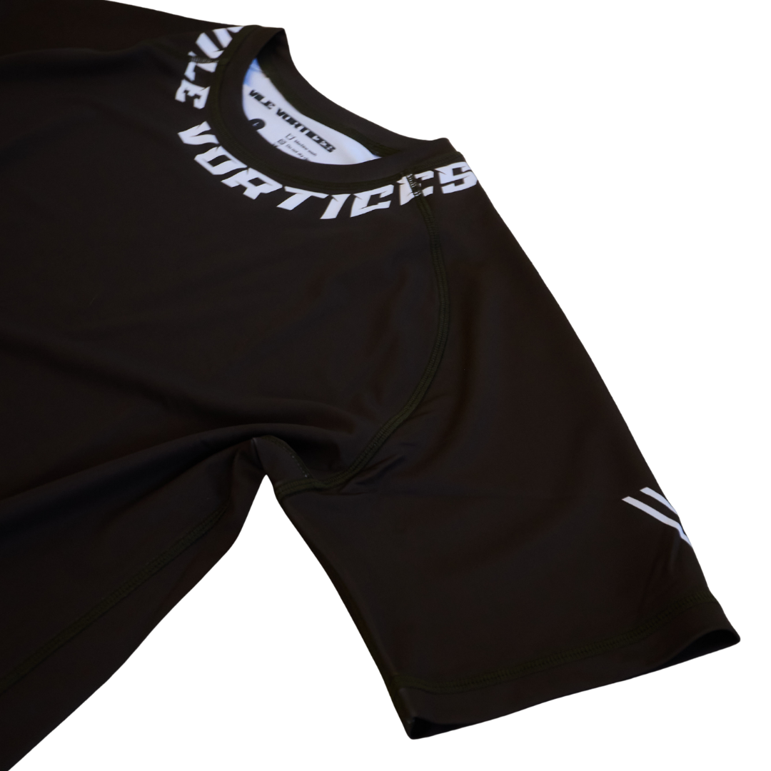 Black Curve Rashguard
